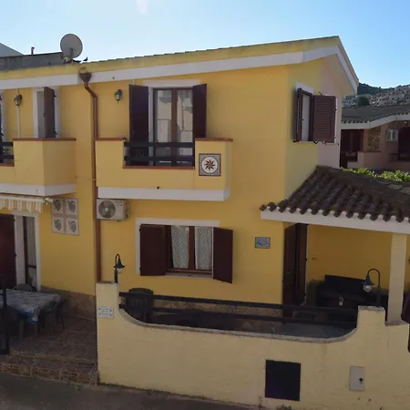 Tatil Evi Casa Tina By La Via Del Mare Viaggi E Vacanze Villasimius