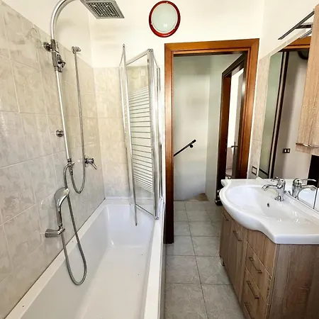 Holiday home Casa Tina By La Via Del Mare Viaggi E Vacanze