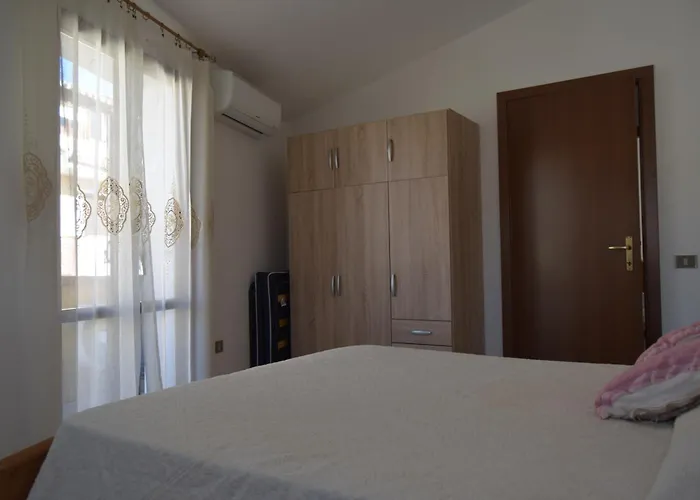 Casa Tina By La Via Del Mare Viaggi E Vacanze Tatil Evi *